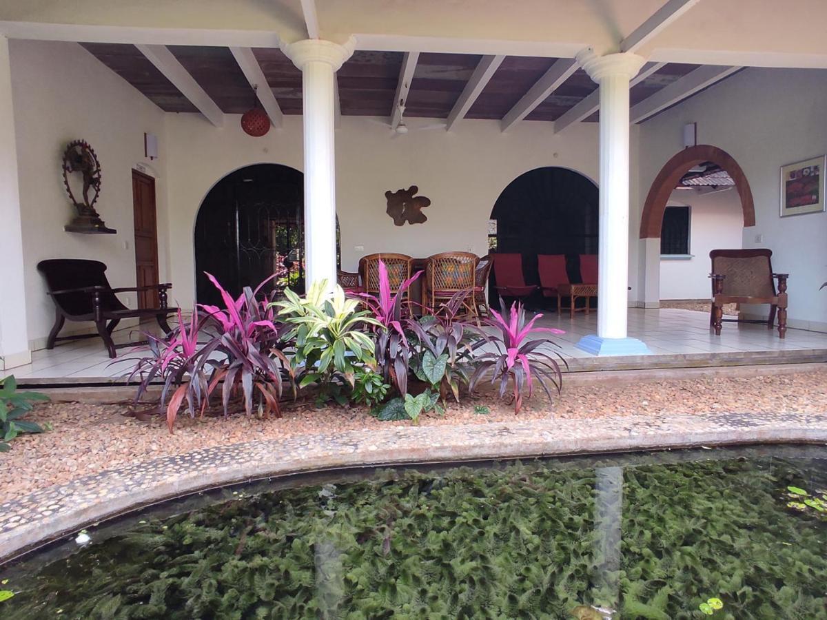 אורוויל Gaia'S Garden Guest House מראה חיצוני תמונה