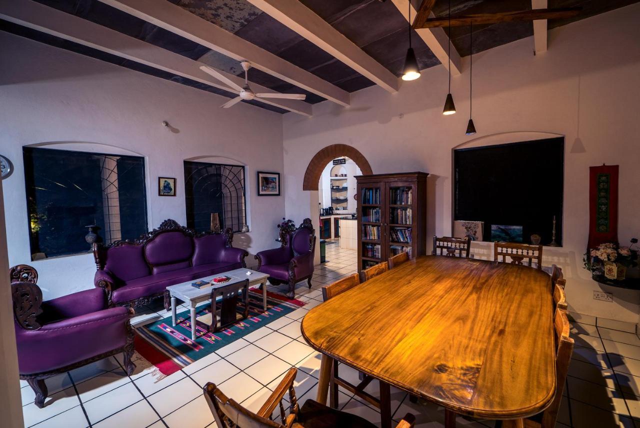 אורוויל Gaia'S Garden Guest House מראה חיצוני תמונה