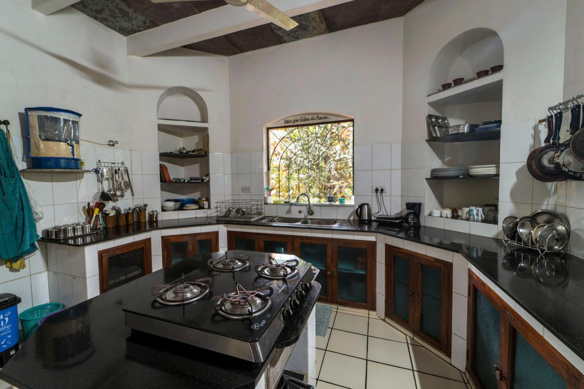 אורוויל Gaia'S Garden Guest House מראה חיצוני תמונה