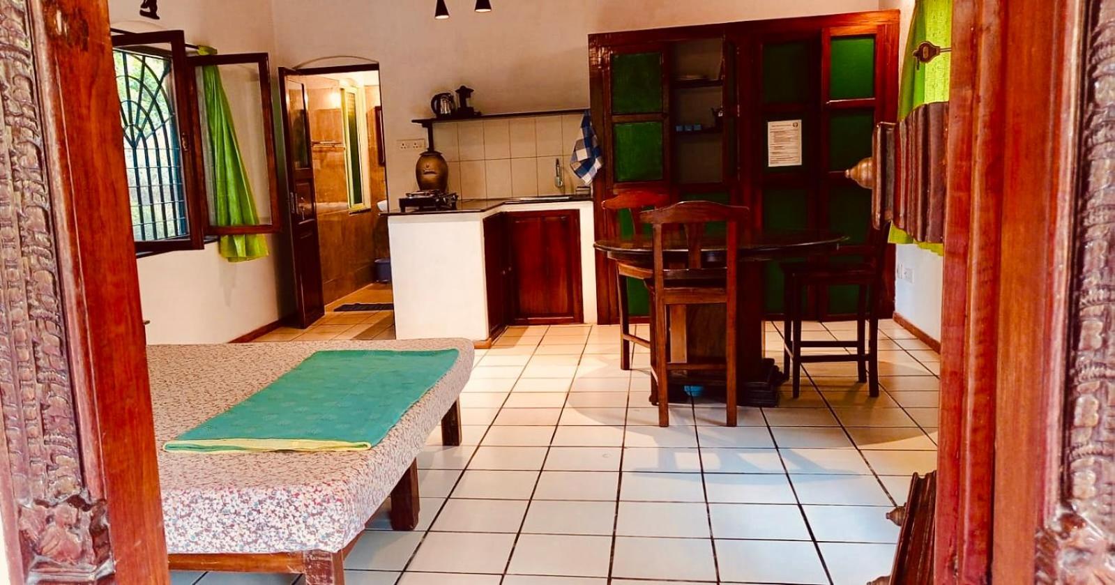 אורוויל Gaia'S Garden Guest House חדר תמונה